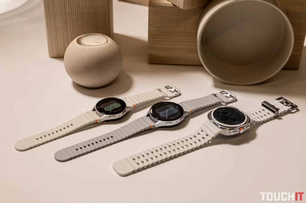 Samsung Galaxy Watch Ultra a Galaxy Watch7